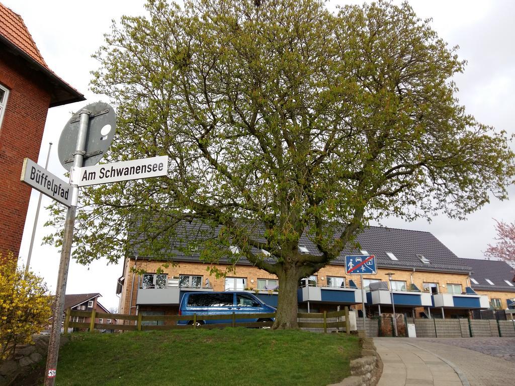 Ferienwohnung Am Schwanensee Ploen Luaran gambar