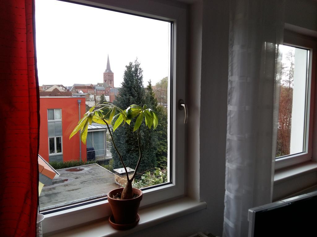 Ferienwohnung Am Schwanensee Ploen Luaran gambar